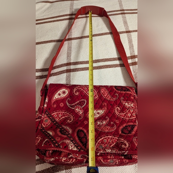 Vera Bradley MESA RED messenger bag - Picture 9 of 14